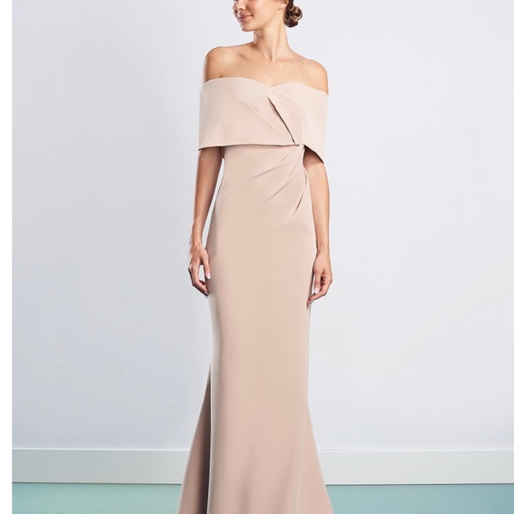 BRAND NEW COUTURE DRESS BRIDALS BY LORI